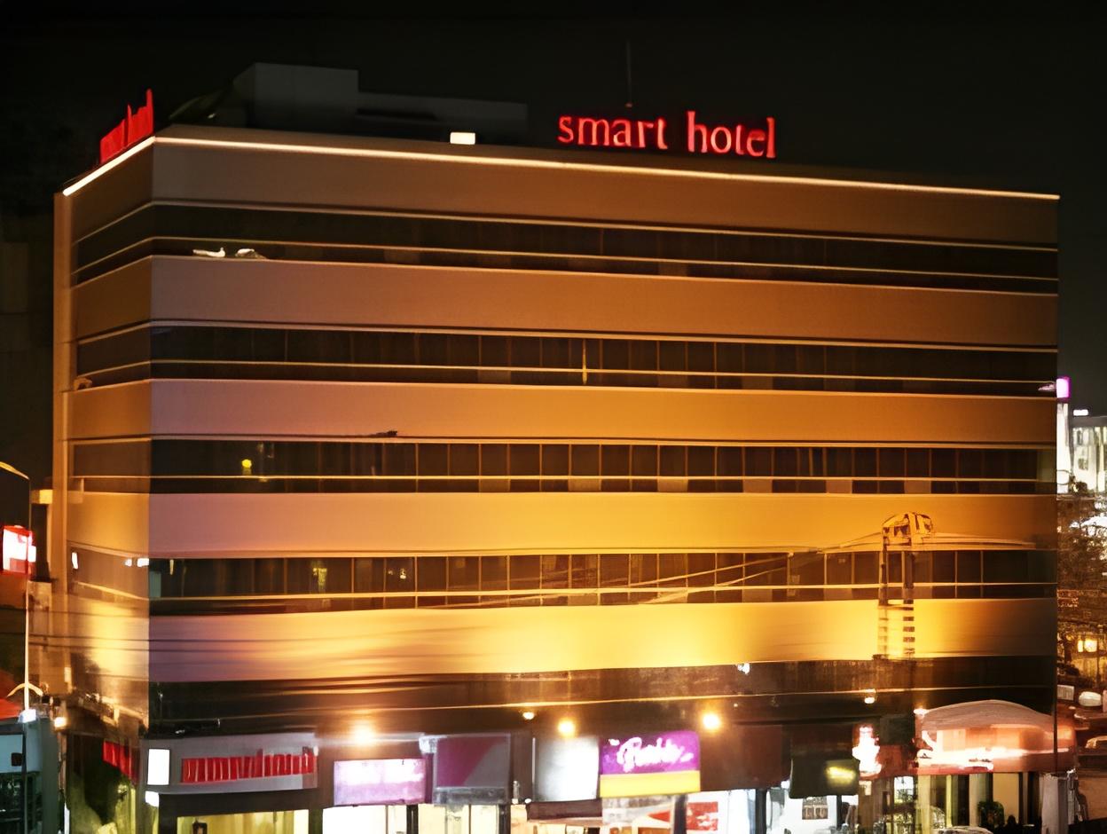 Smart Hotel Lahore in LAHORE