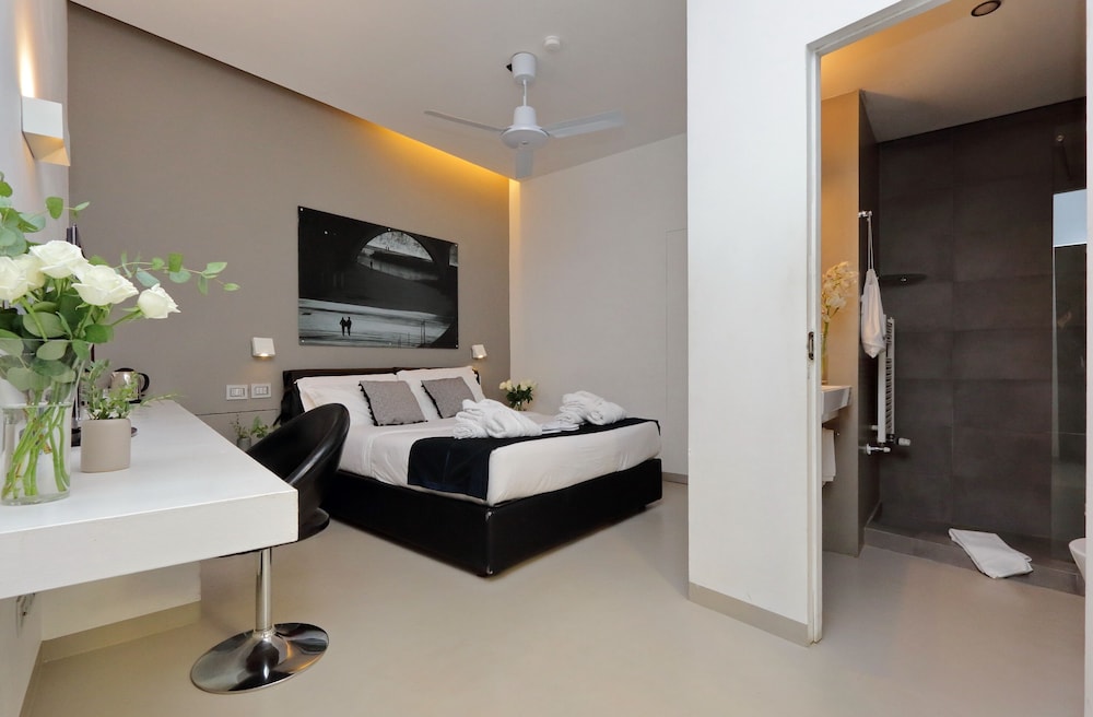 Urben Suites Apartments Design 23/42