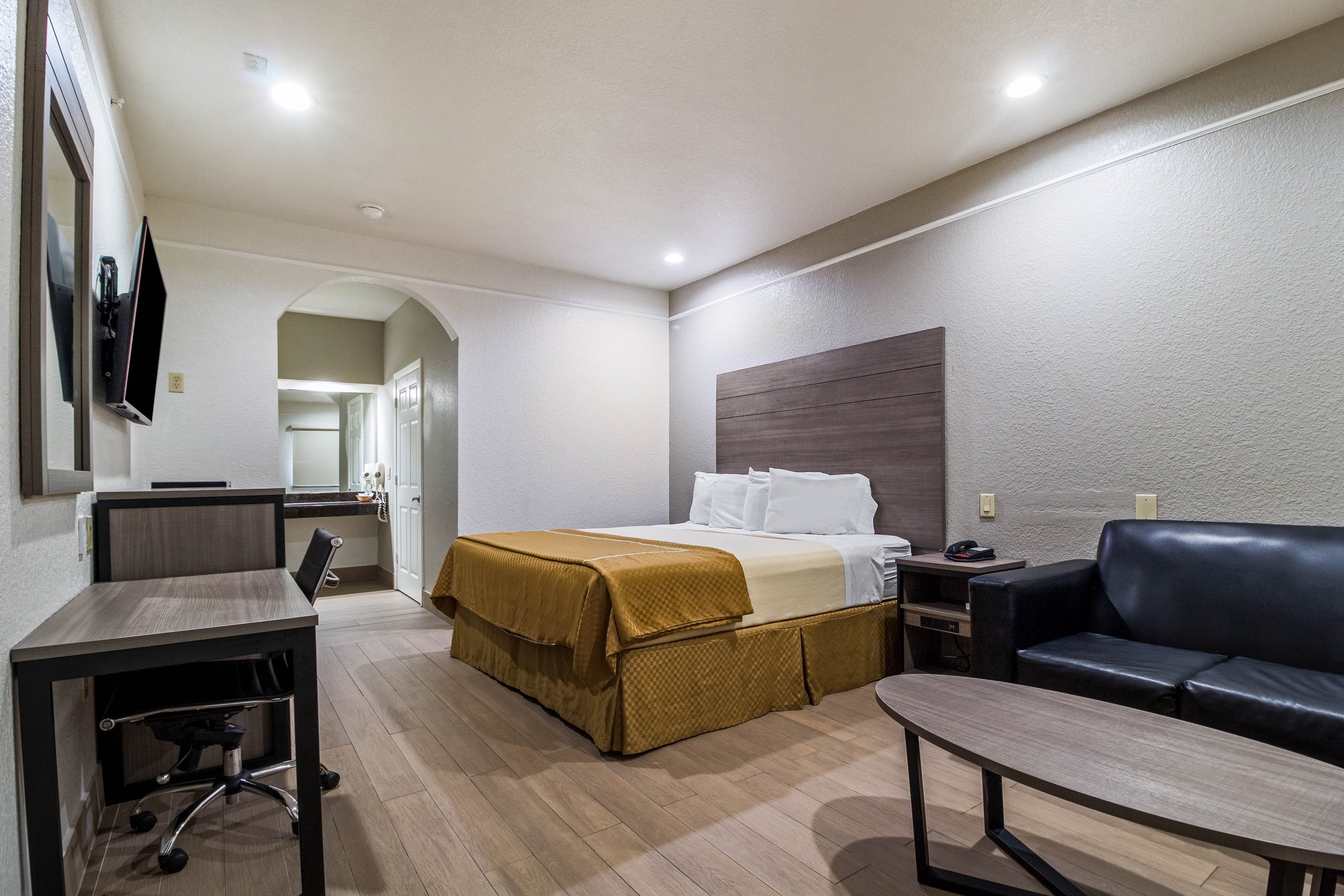 Scottish Inn Suites Baytown 14/32