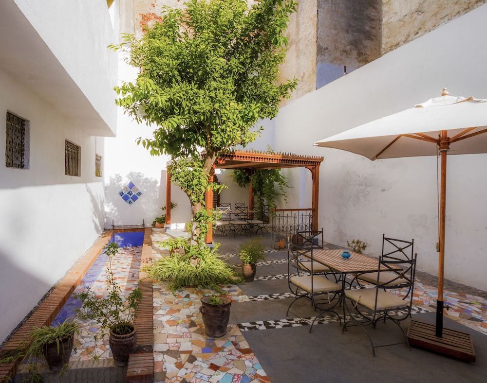 Hotel Blanco Riad 35/45