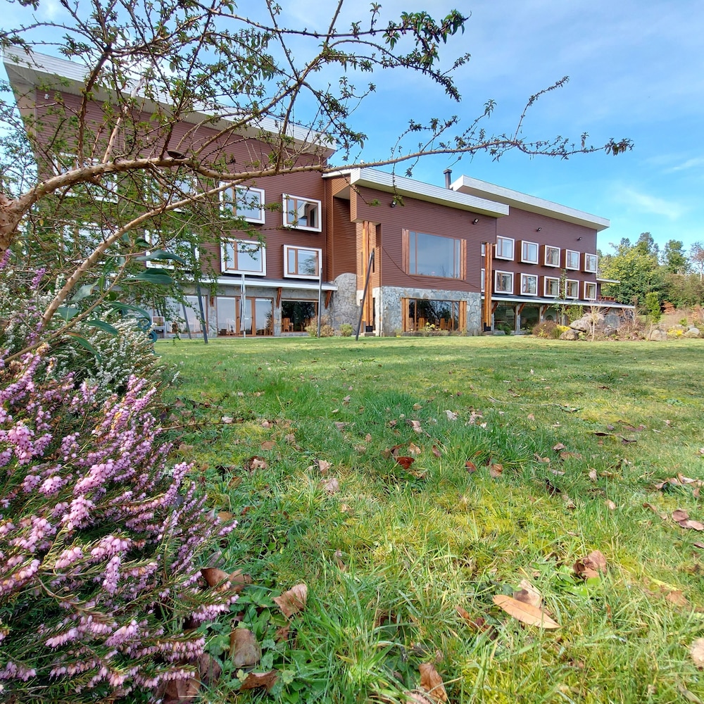 Cascadas Hotel 5/50