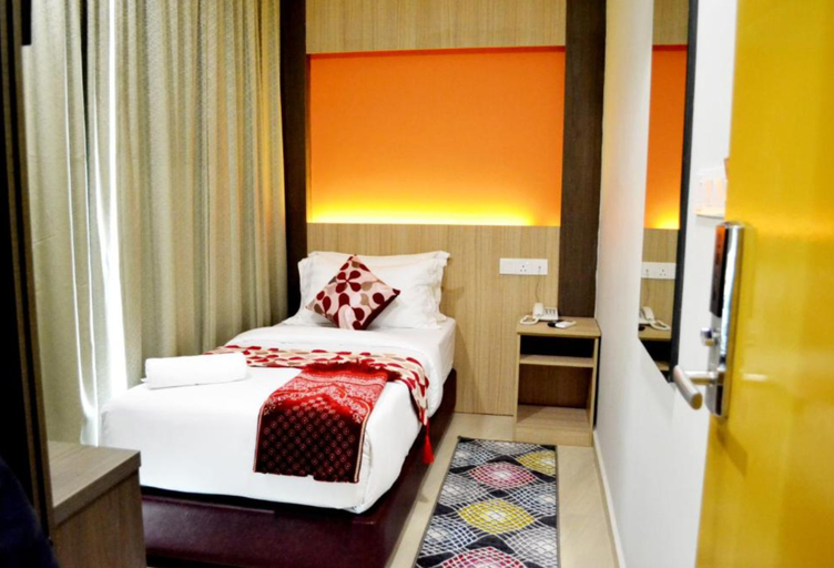 Sky Hotel at Pudu 8/11