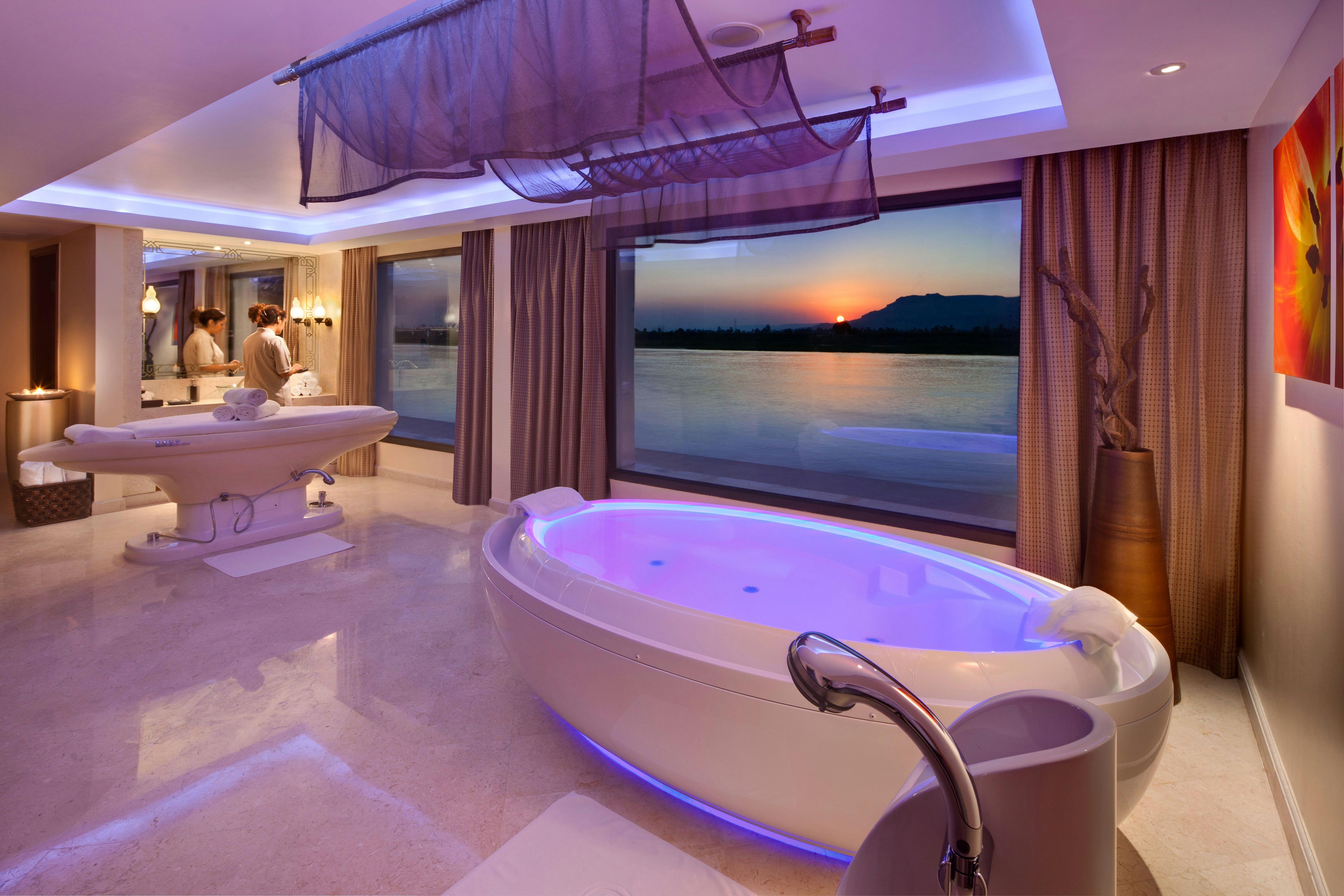 Hilton Luxor Resort and Spa 39/85