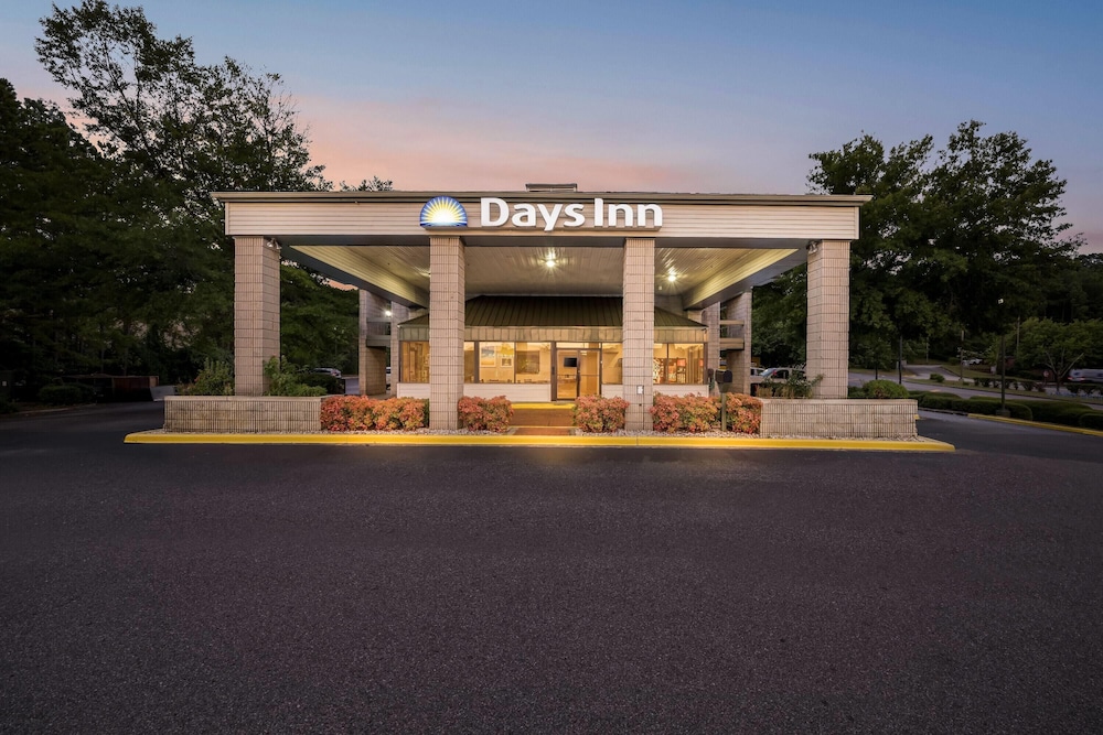 Days Inn by Wyndham Hoover Birmingham 3/56