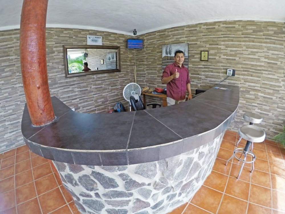 Surf Ranch Hotel & Resort 13/68
