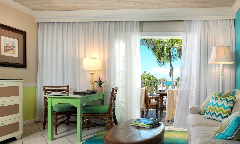 Ocean Key Resort and Spa 44/76