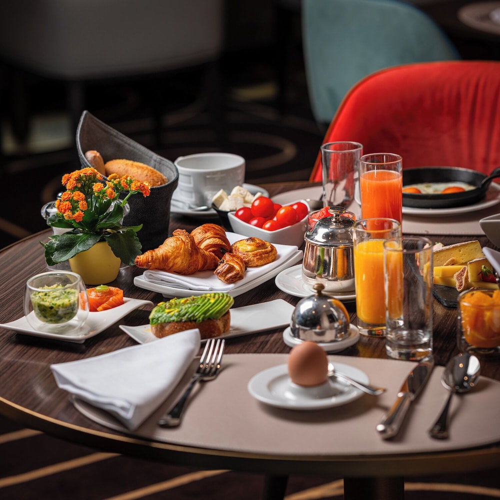 Hotel Bristol Geneva 35/50
