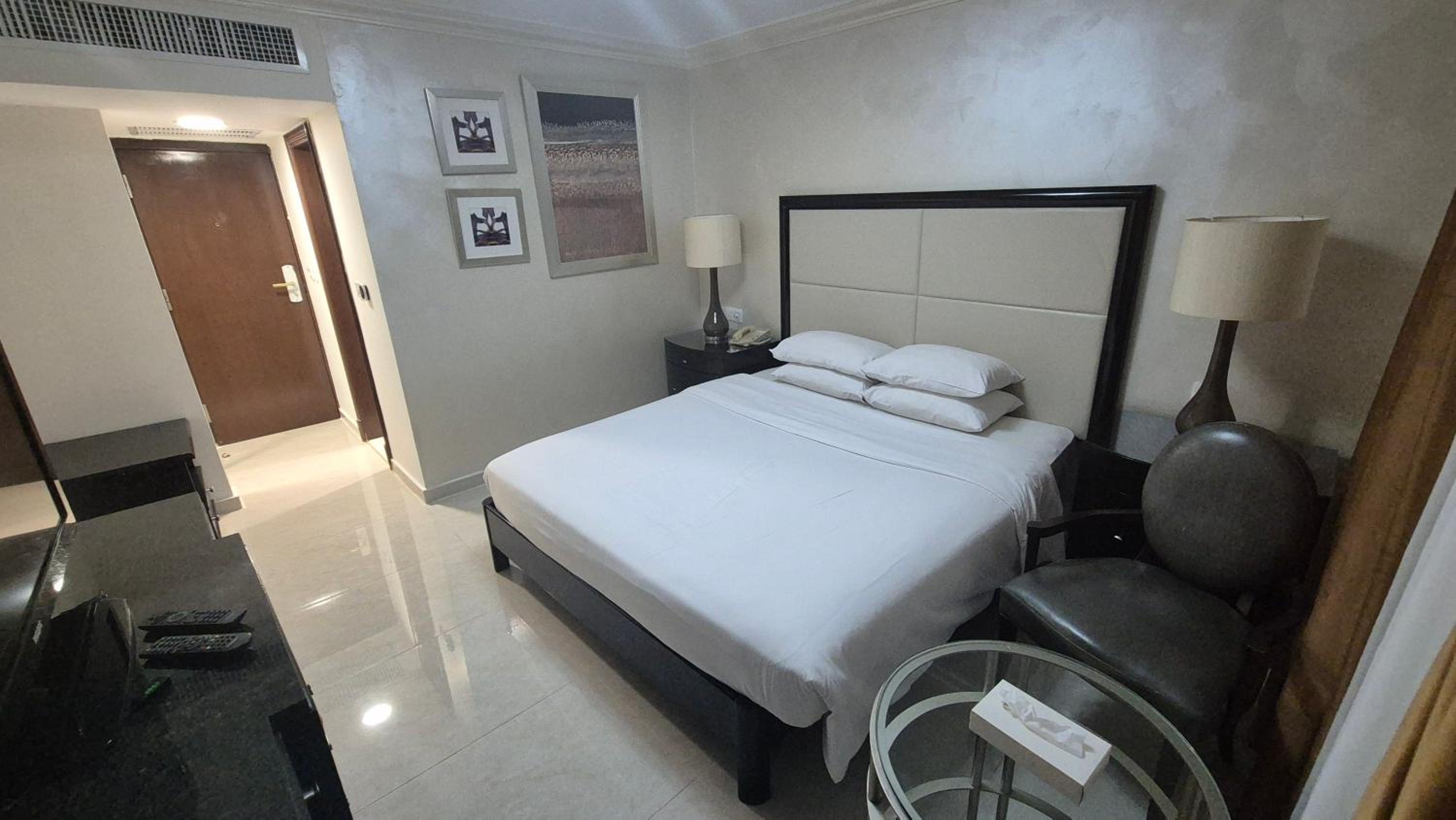 غرفة قياسية مفردة، LE VENDOME HOTEL 4/7