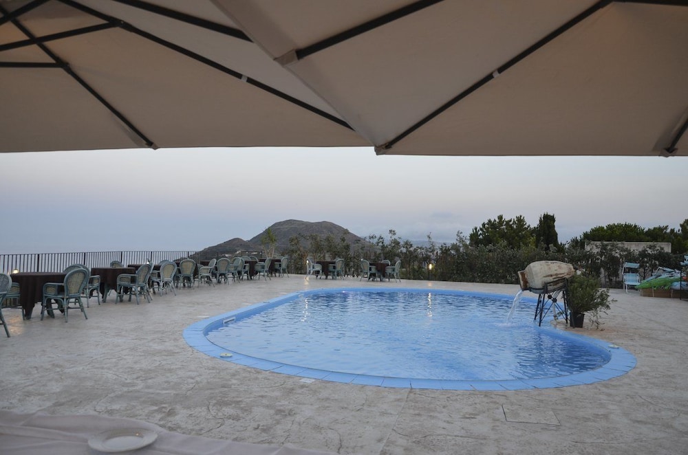 Eolian Residence 9/29