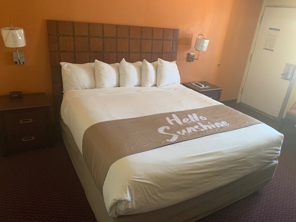 SureStay by Best Western Chambers Petrified Forest 9/17