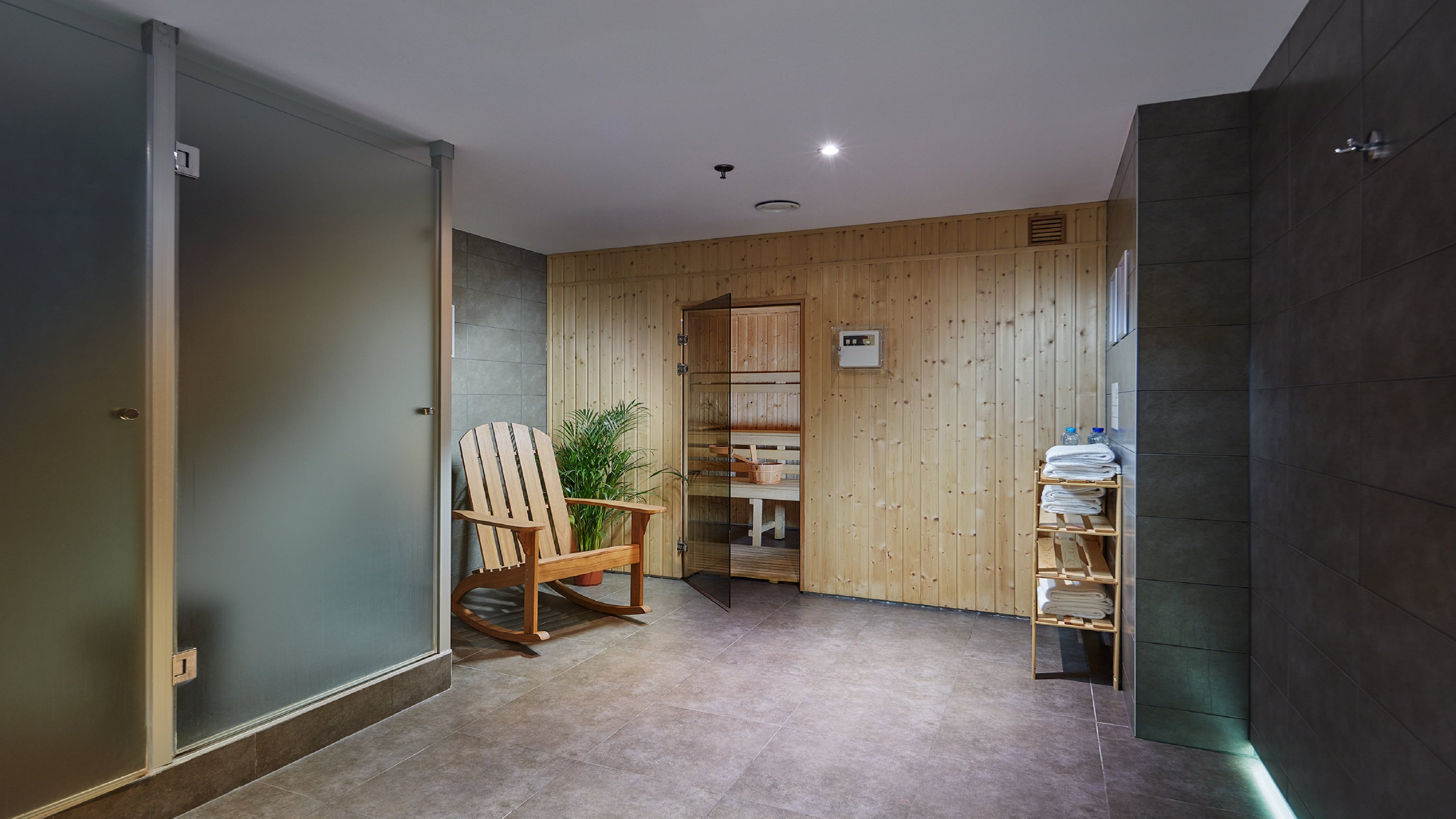 HOLIDAY INN LODZ 23/50