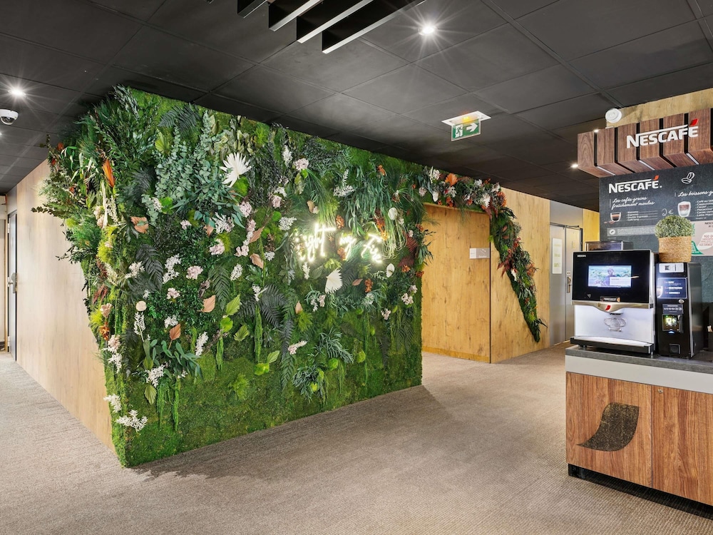 Ibis Paris Porte dOrleans 10/75