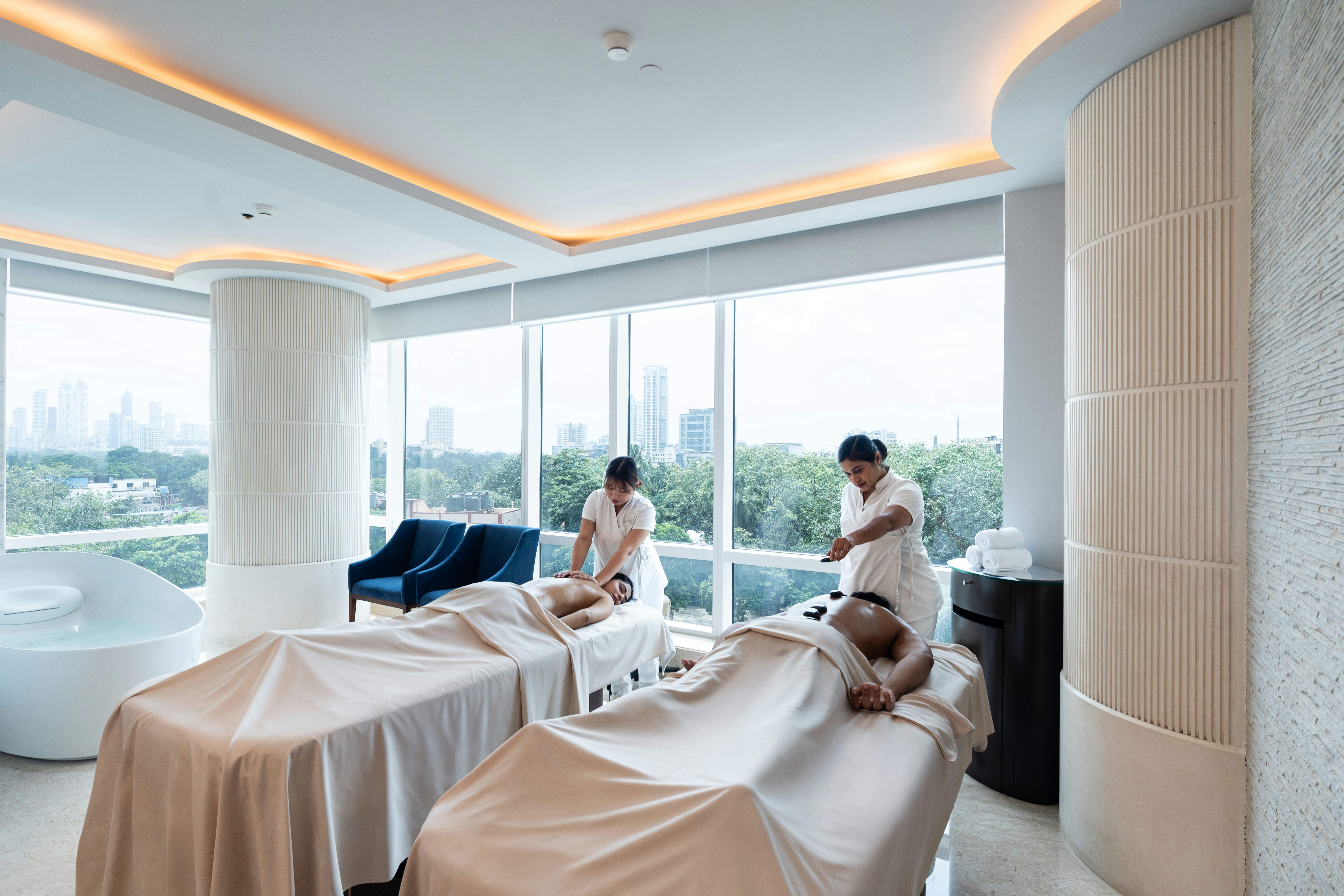 Four Seasons Hotel Mumbai 24/78