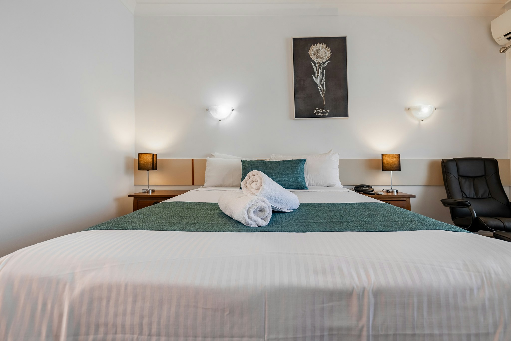 Emerald Maraboon Motor Inn 16/56