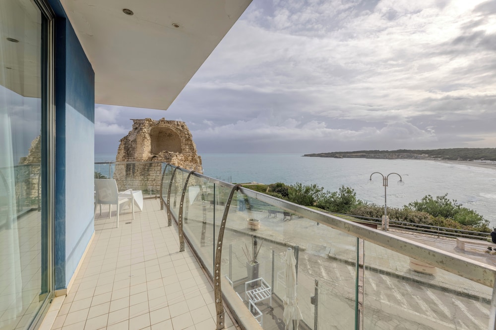 Belvedere Torre Dell Orso Hotel 53/74