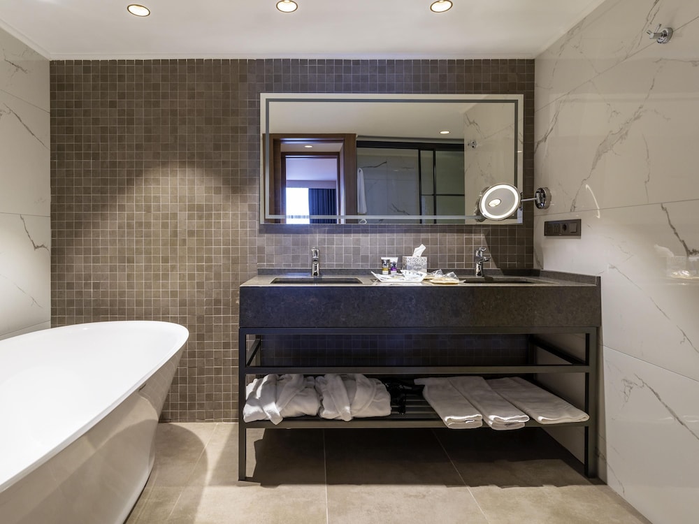 Mercure Trabzon Hotel 75/75
