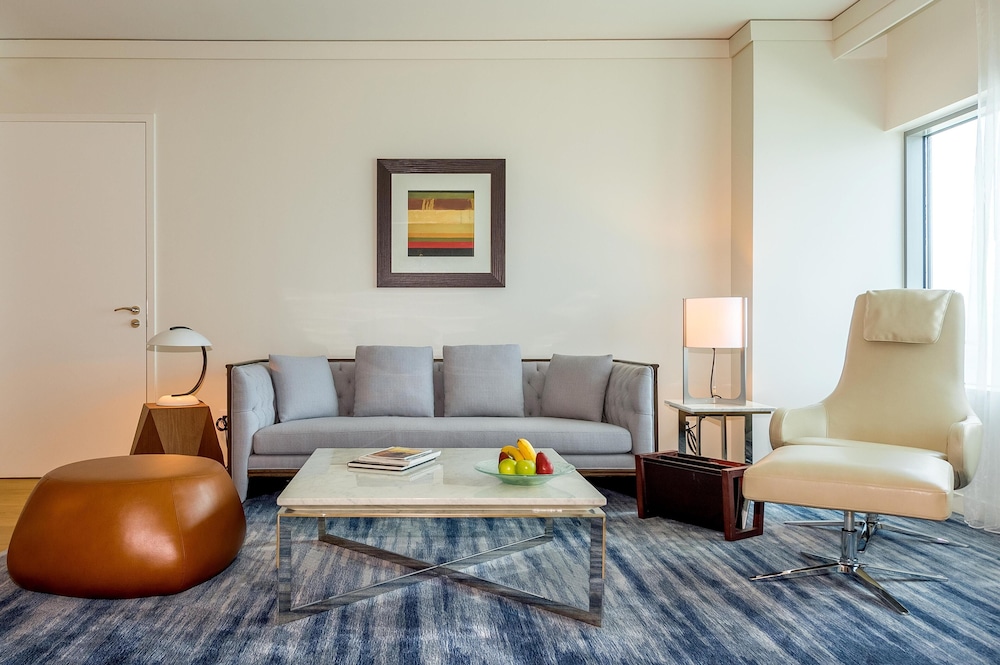 Hyatt Regency Trinidad 54/82