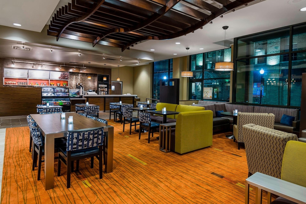Courtyard By Marriott Little Rock Downtown 22/29