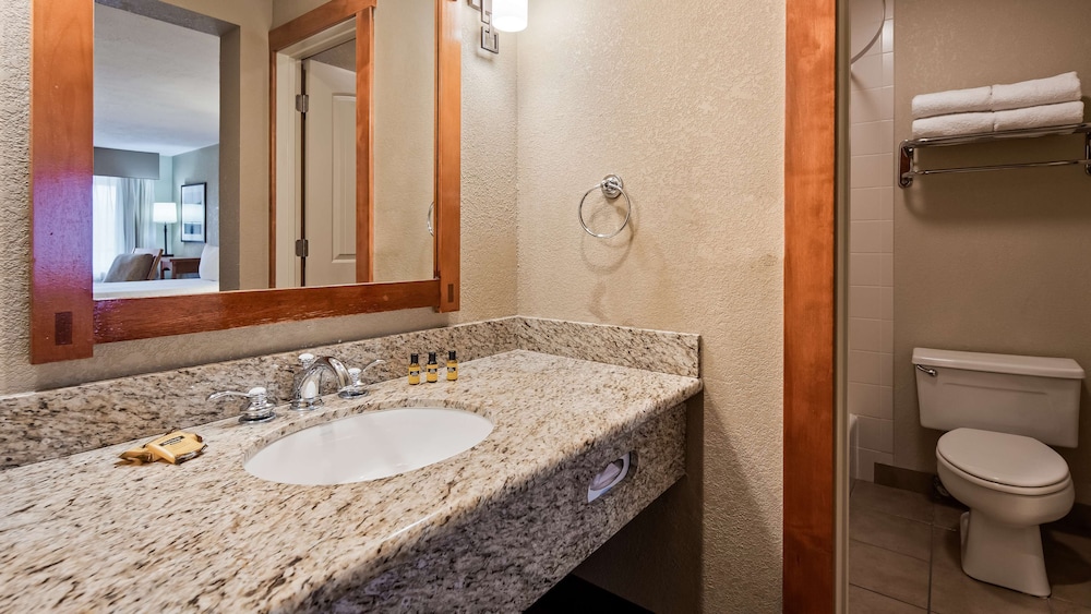 Best Western Plus High Country Inn 11/54