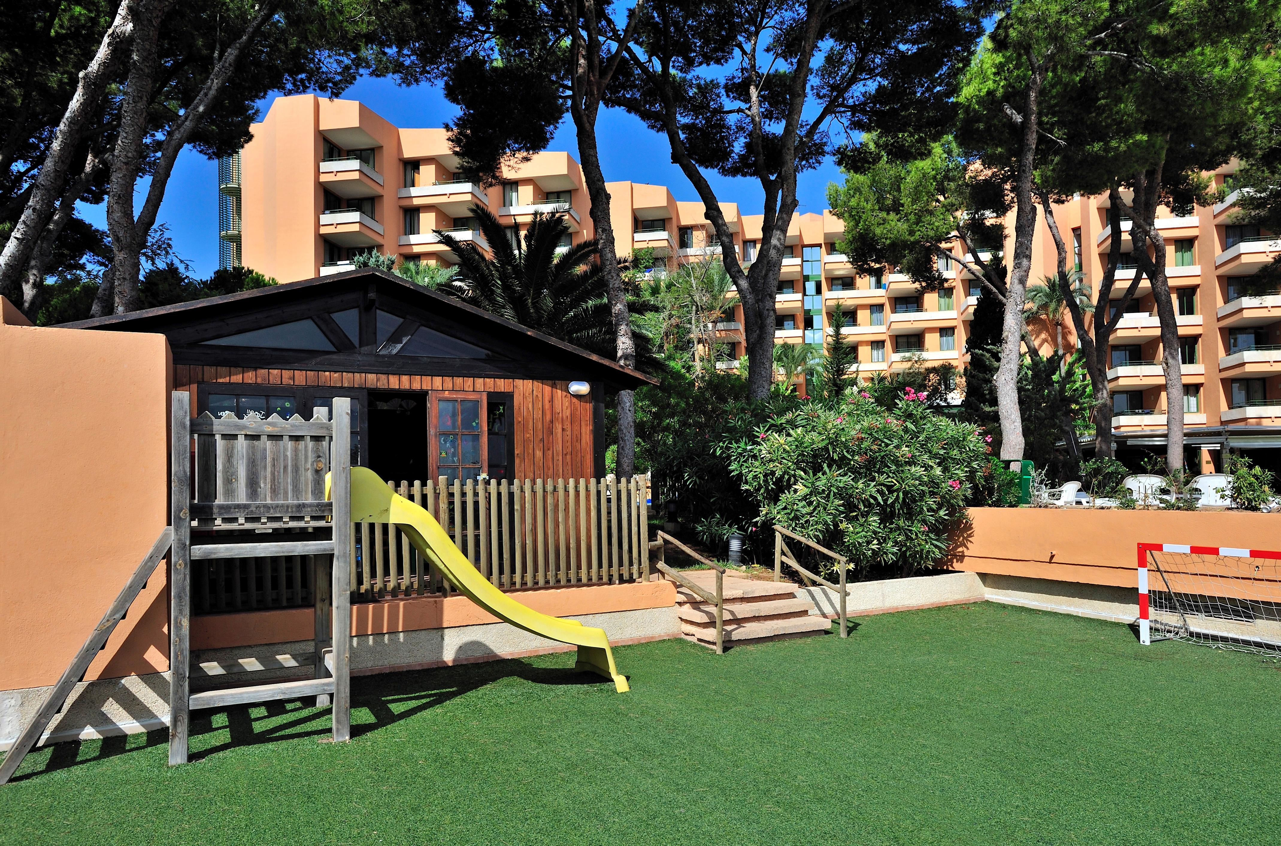 Globales Nova Apartments 25/40