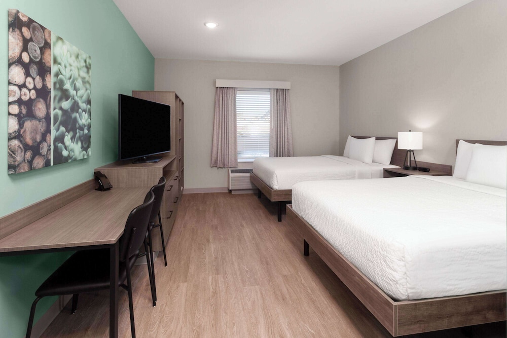 ECHO Suites Extended Stay by Wyndham Madison 28/53