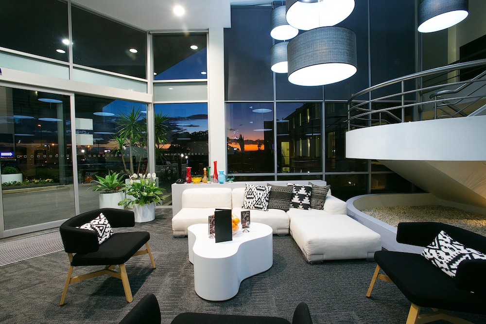 Best Western Plus Apollo International Hotel 33/44