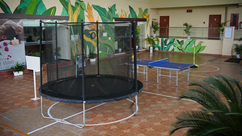 FLORA AIRPORT HOTEL 47/50
