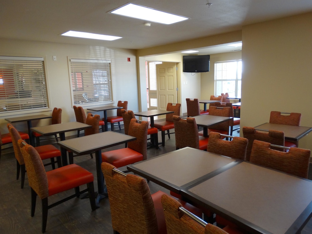 restaurant-cafeteria