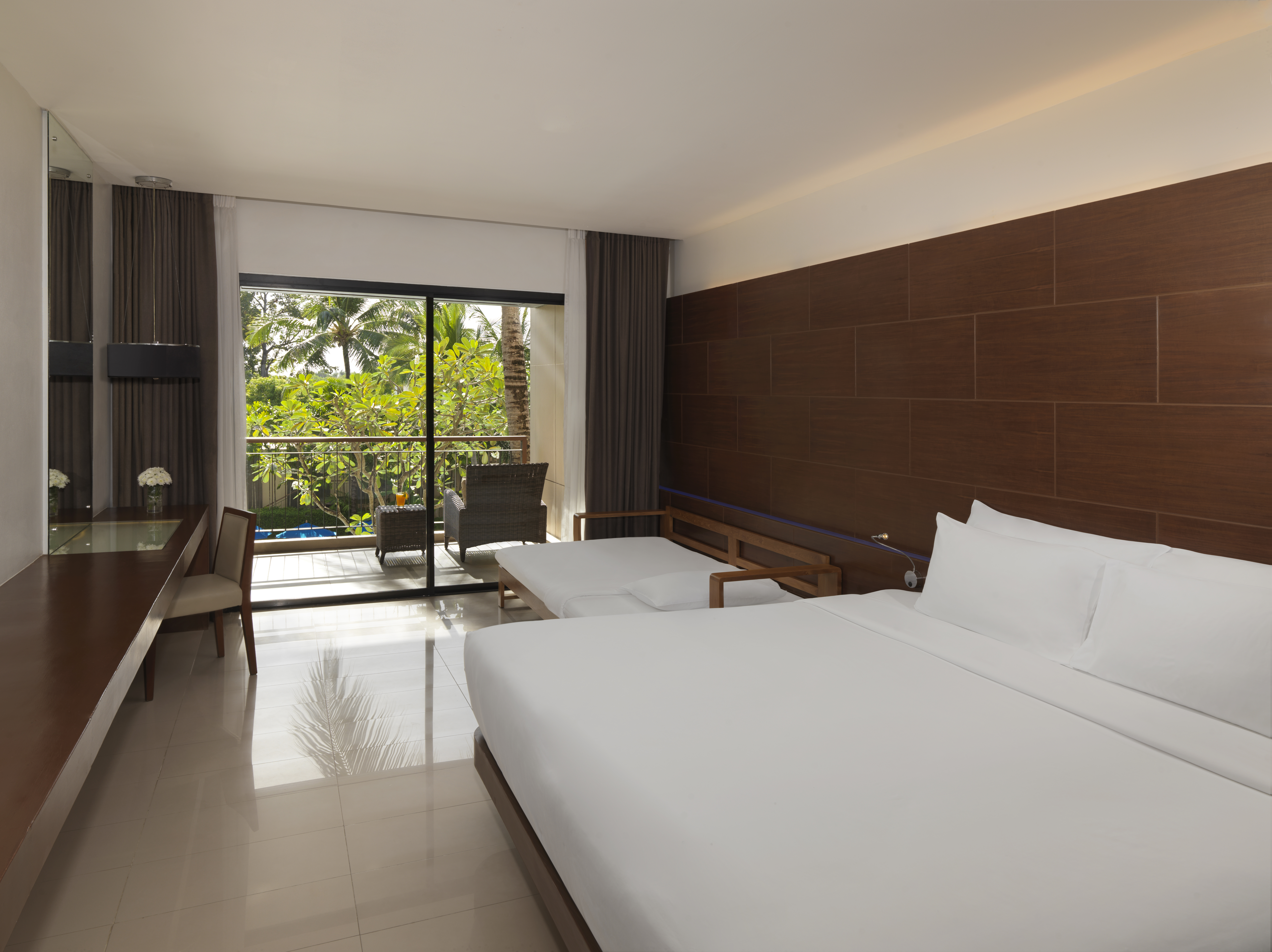 Deluxe, Double Bed, Pool View
