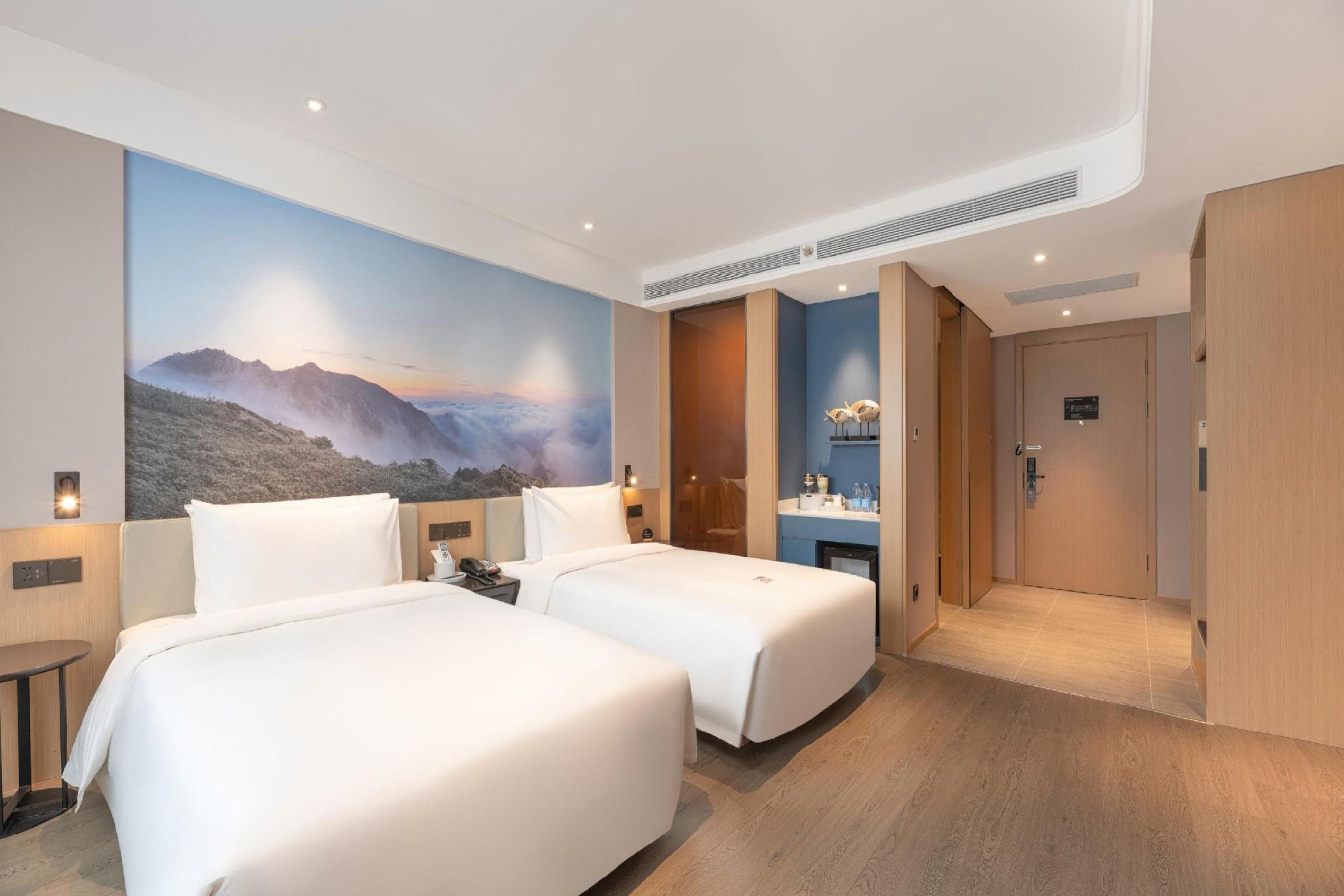 Elegant, Twin Beds