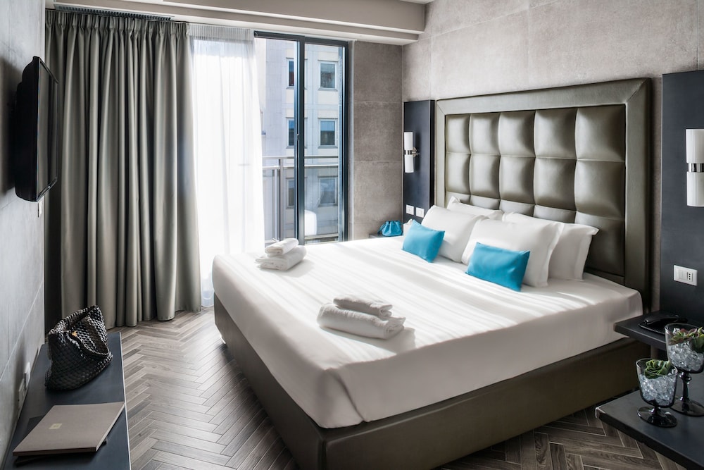 Spice Hotel 11/36