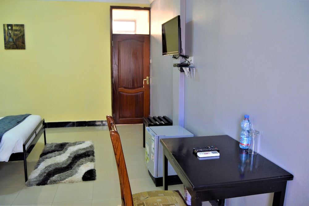 M Hotel Mbezi 40/71