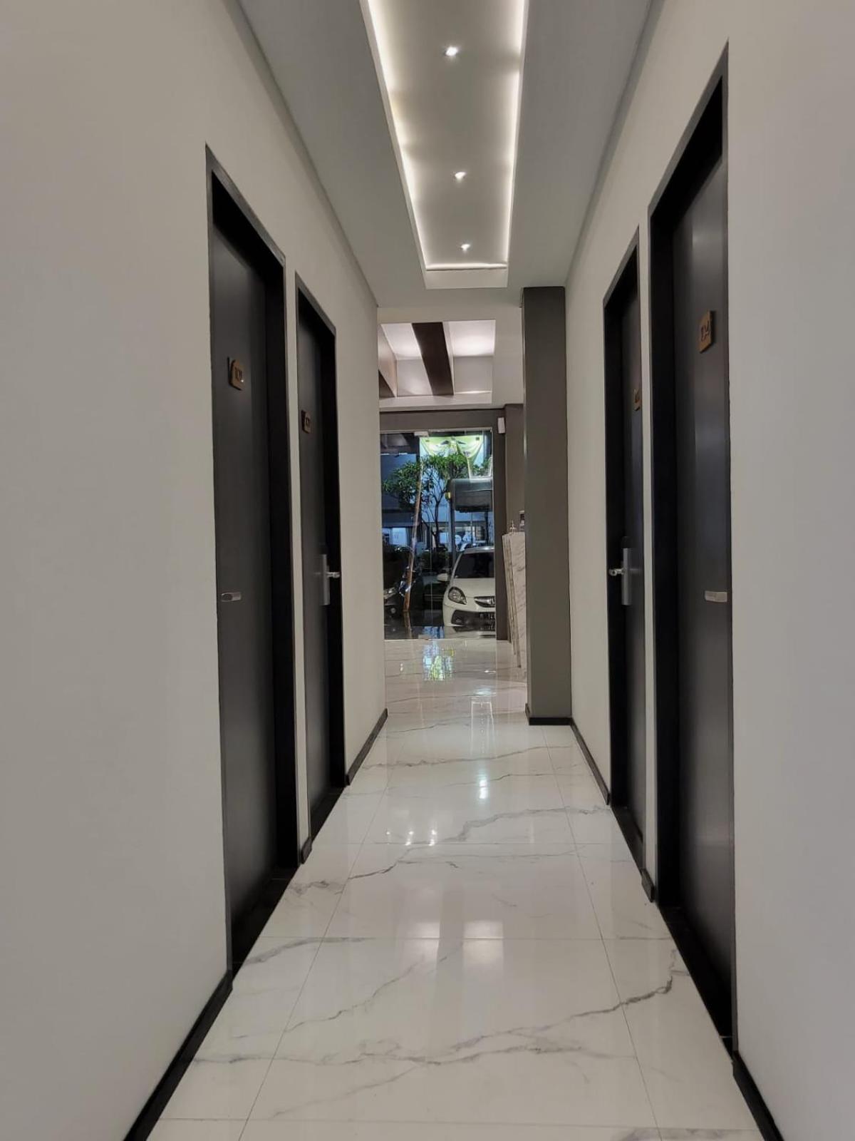 Grand Plaza Boutique Hotel 26/31