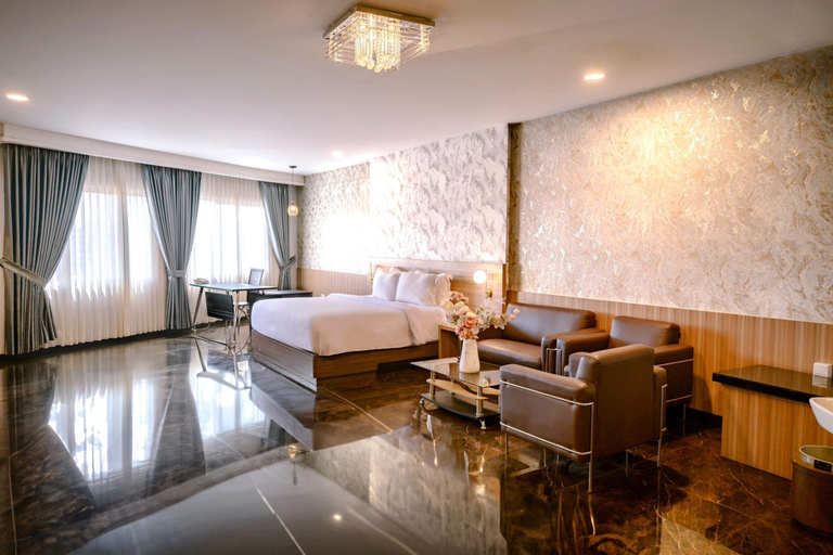 Smart Hotel 8/11