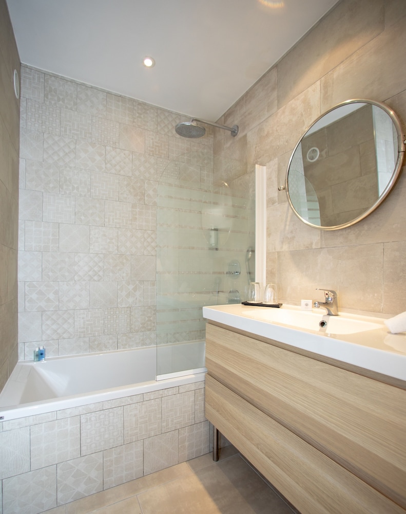 Hotel Font Mourier 71/74