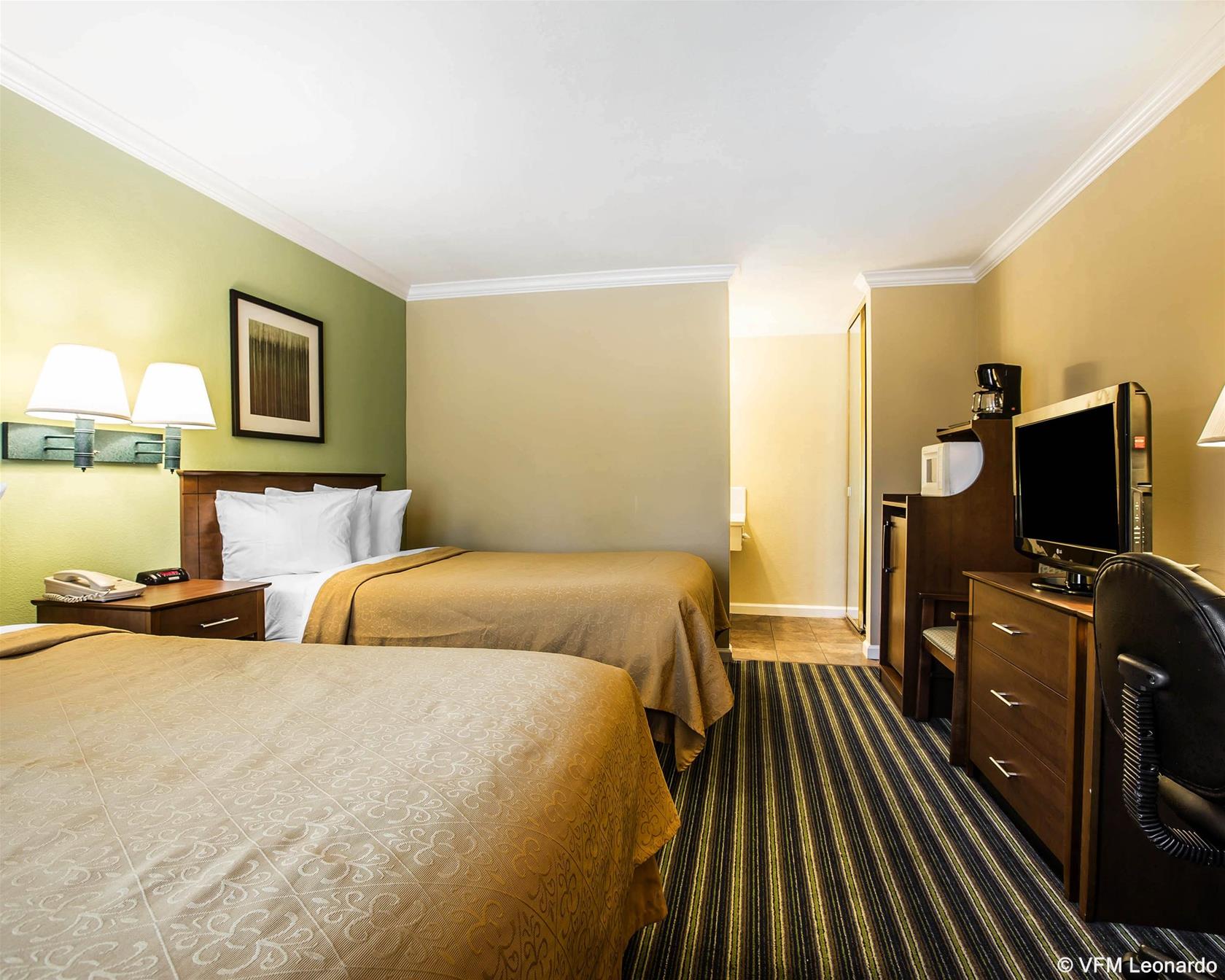 Hotel Santa Barbara, CA 14/44