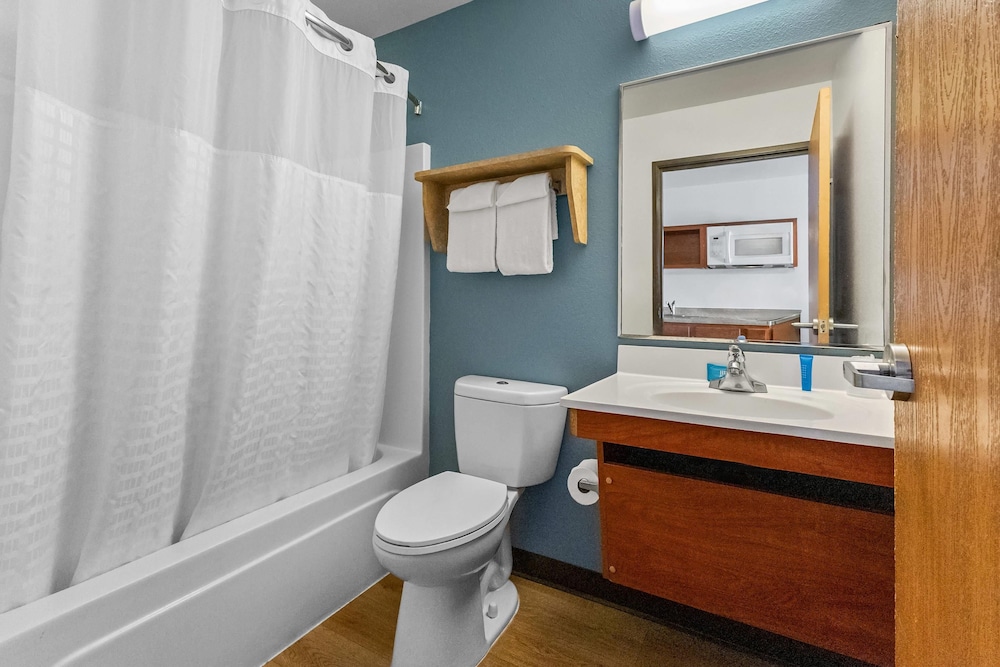 WoodSpring Suites Chesapeake-Norfolk Greenbrier 47/50