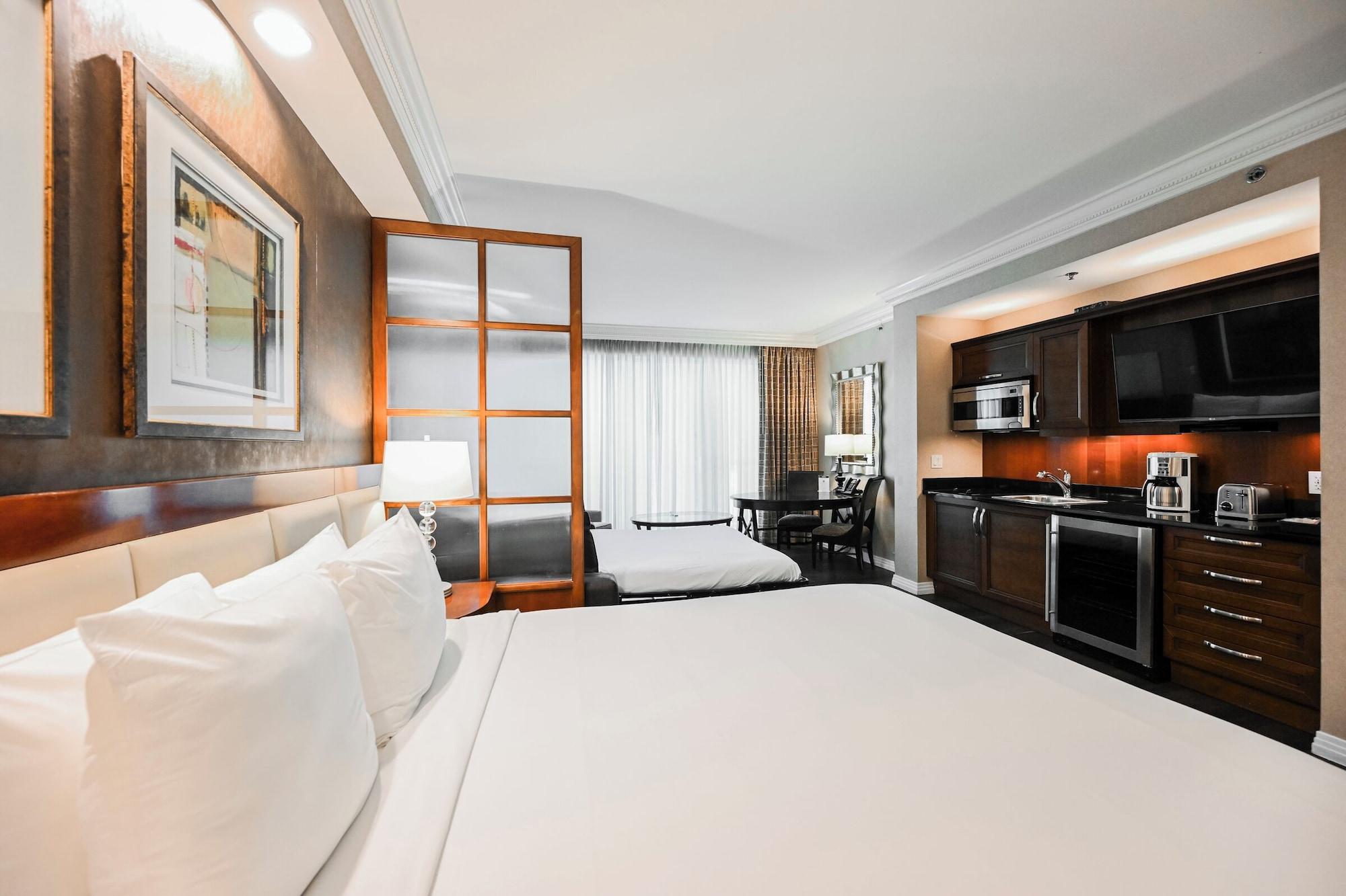 Renovated, Studio, Strip View, Balcony