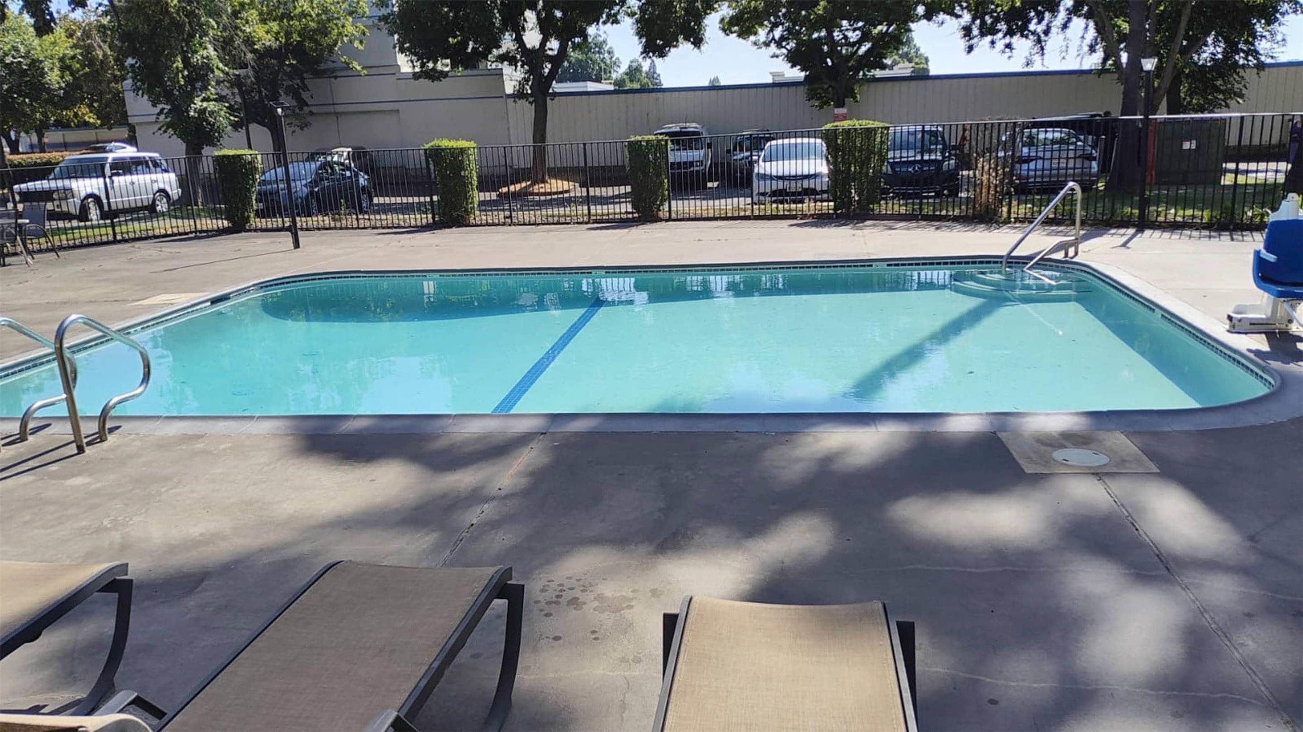 Rancho Cordova Inn 34/48