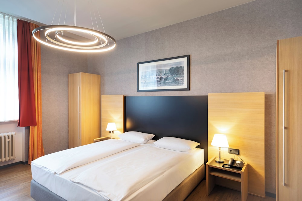 Roomingtons Franziskushohe Lohr 14/54