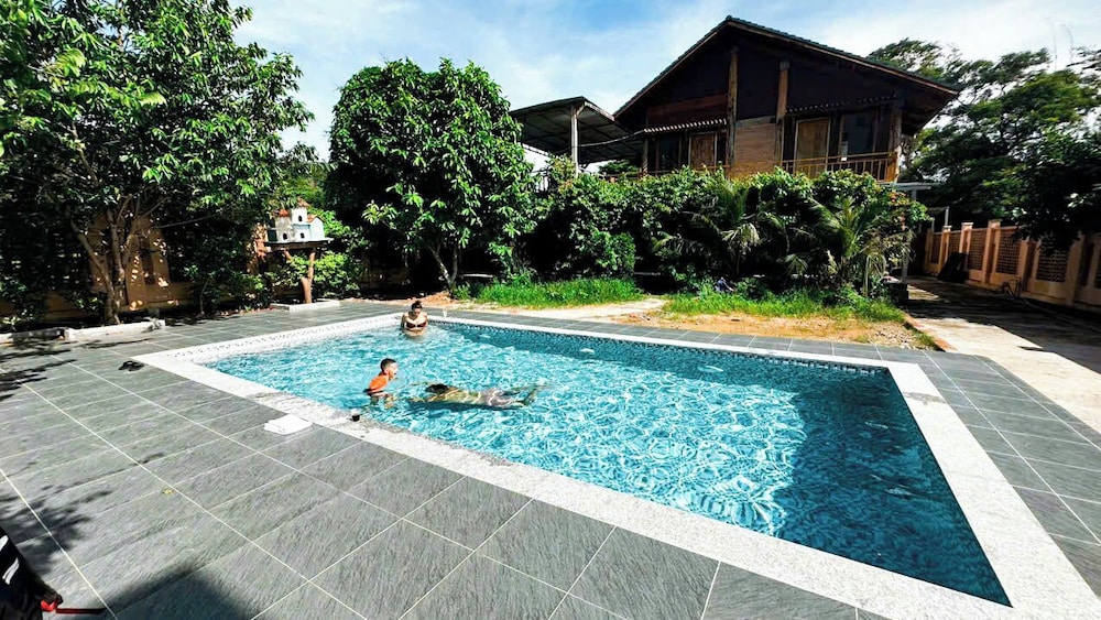 Lucky Phu Quoc Hotel 52/53