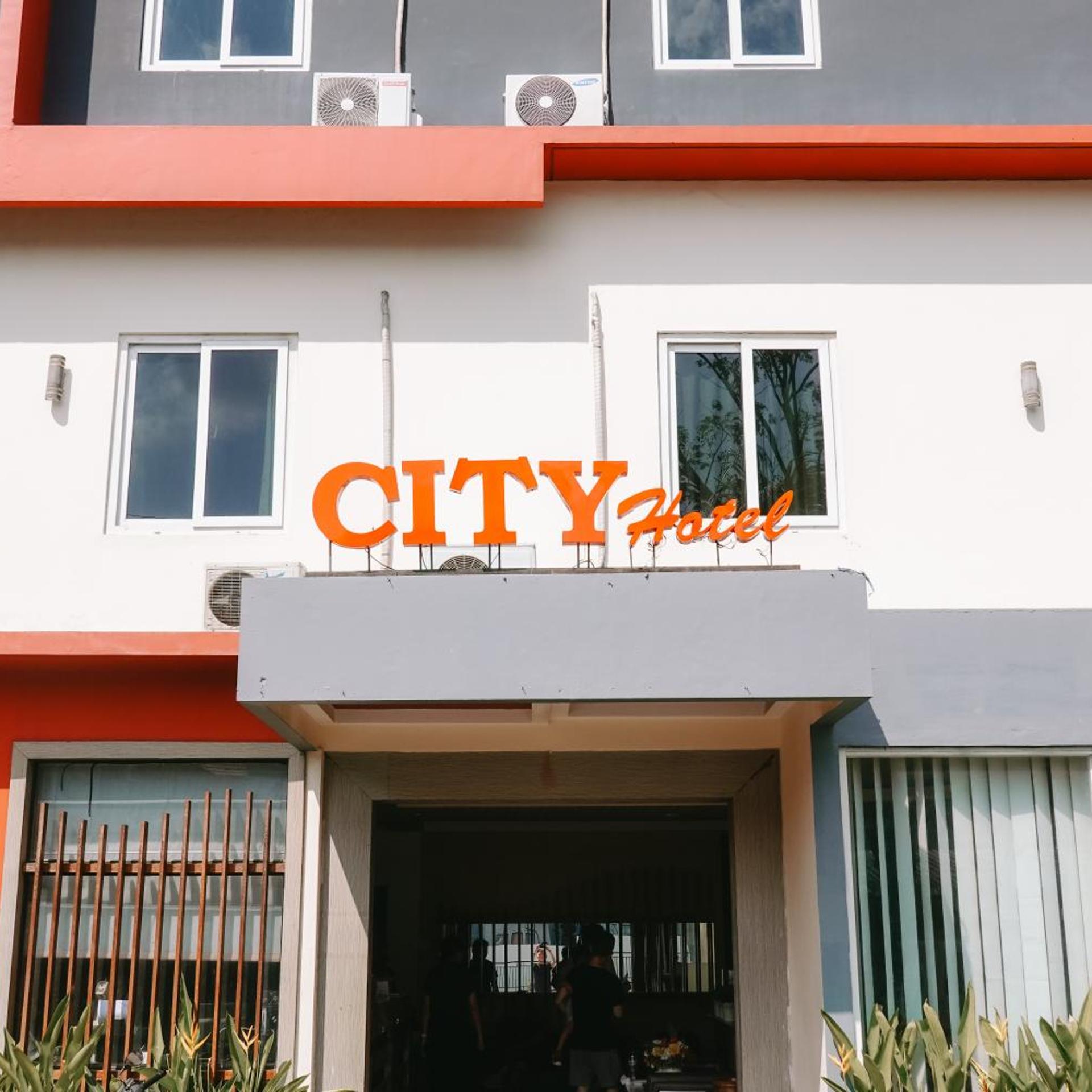 City Hotel Mataram 2/49