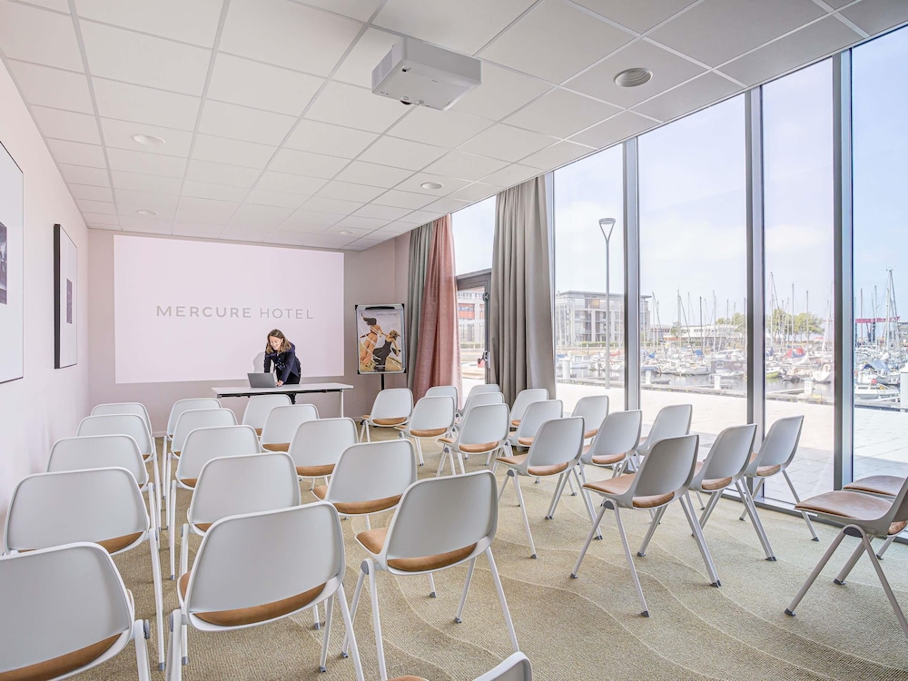 Mercure Dunkerque Centre Gare 42/50