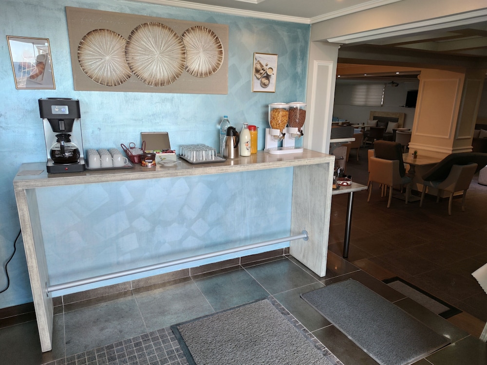 Filoxenia Hotel 9/50