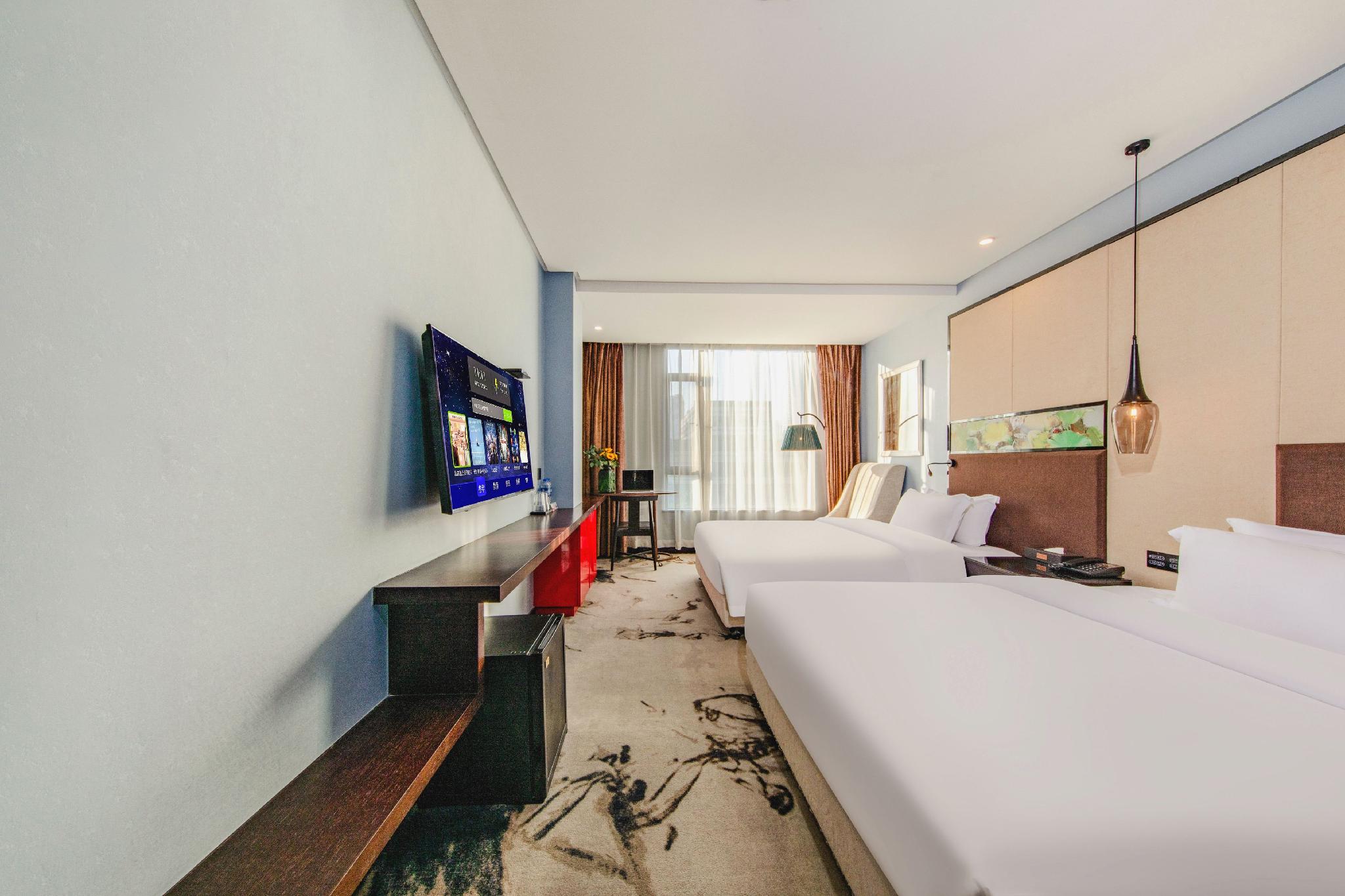 Fancy Hotel (Shenzhen North Railway Station) 9/18