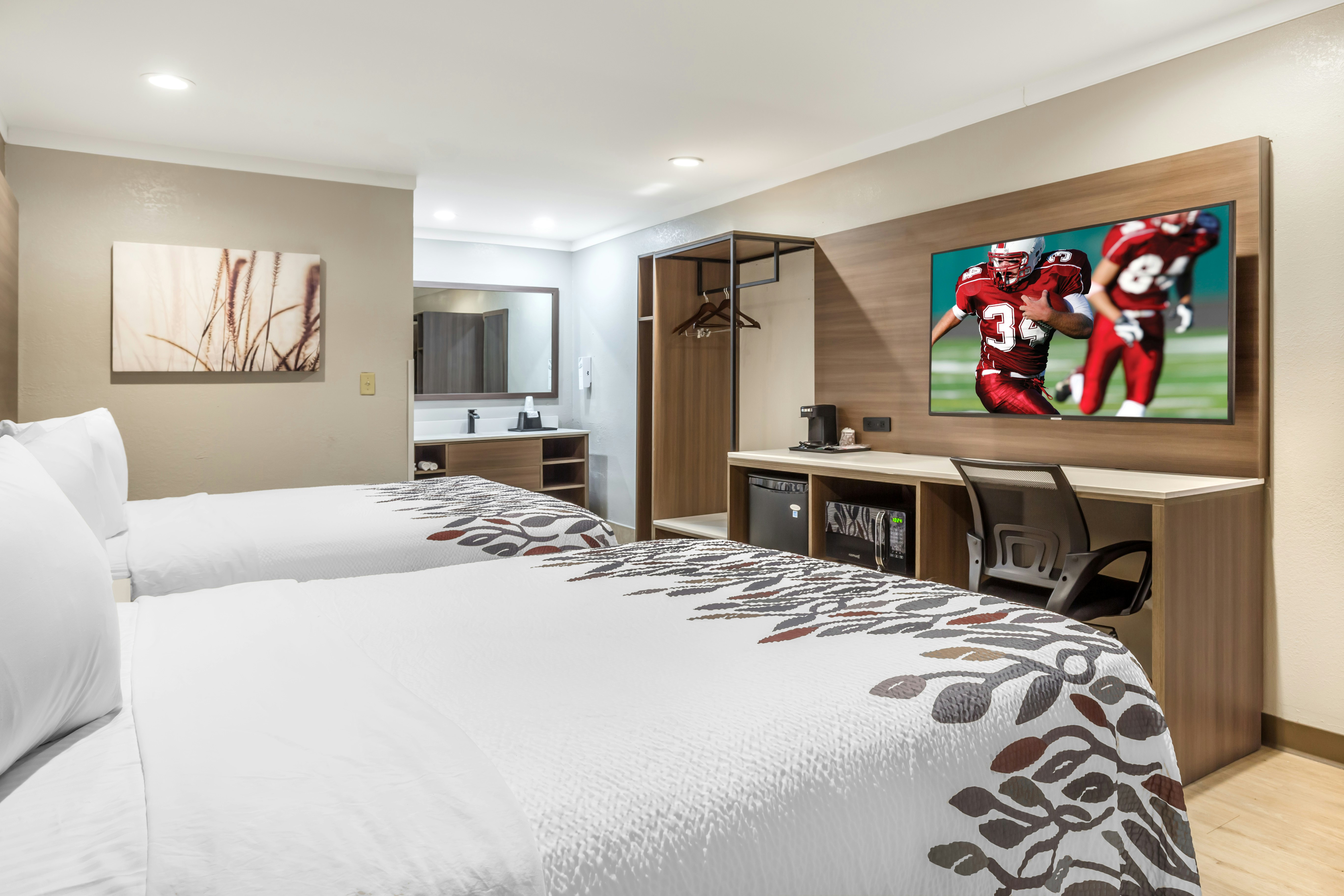Superior, 2 Queen Beds, Smoking