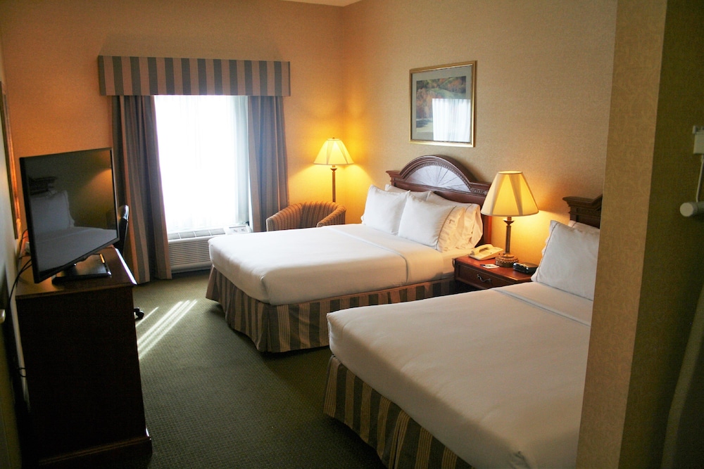 Holiday Inn Express Hotel and Suites Drums-Hazleton (I-80) 18/35