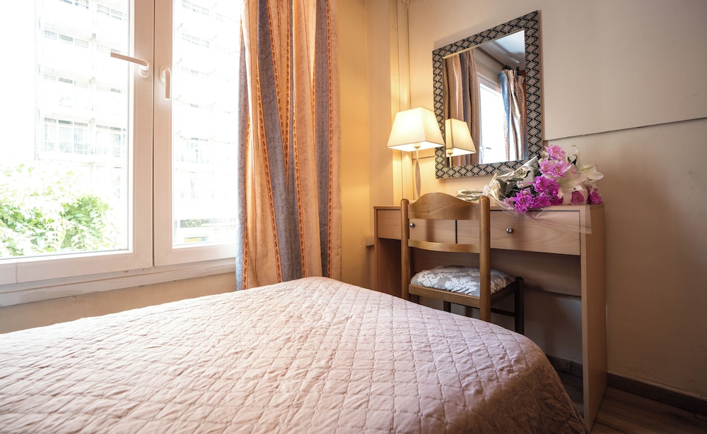 Alexandria Hotel 20/50