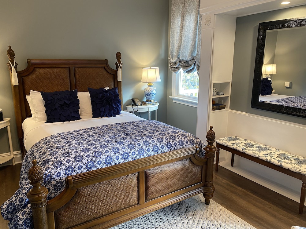 The Dutchess Inn and Spa at Beacon 23/50