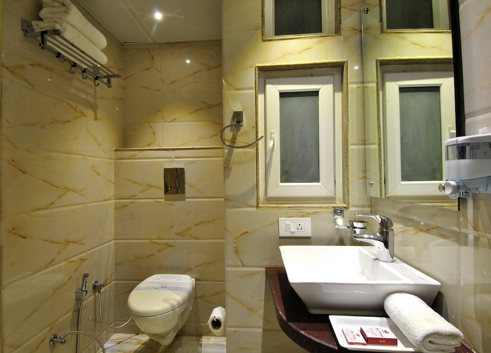 Hotel Sai Miracle 14/47